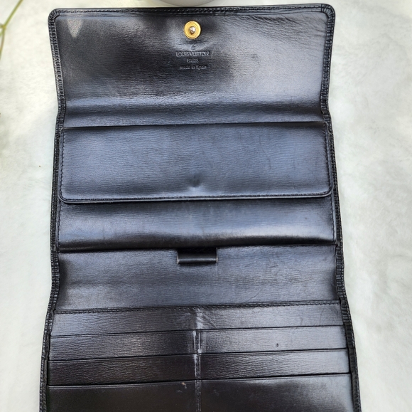 Louis Vuitton wallet - Picture 6 of 12